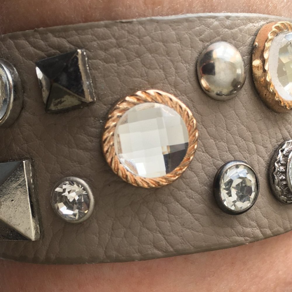 Bracelet-Studded Mixed Elements Leather Cuff (NEW)